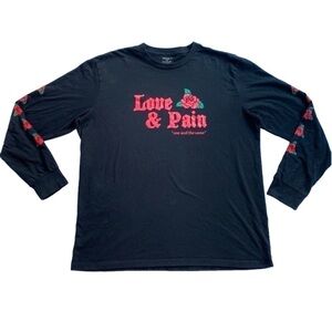 𝅺long sleeves graphic sweater black and red Love and Pain size XL